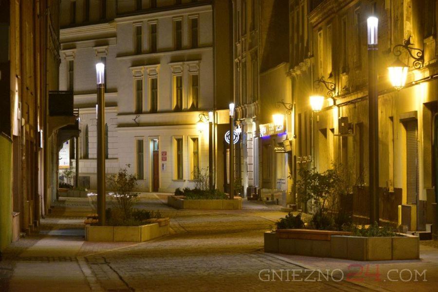 غنيزنو Rezydencja Marzec المظهر الخارجي الصورة